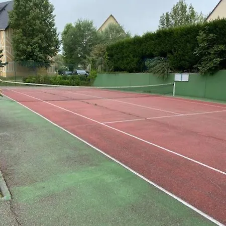 Bel F3 En Avec Piscine, Baignoire Balneo Apartamento *