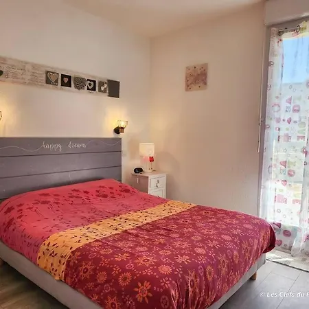 Apartment Bel F3 En Avec Piscine, Baignoire Balneo Touques